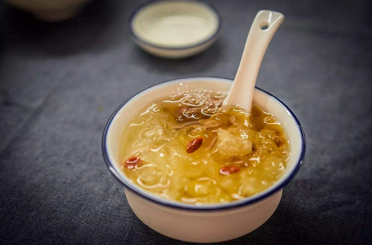 桃膠可以放保溫杯一晚吃嗎？大多是可以的！2